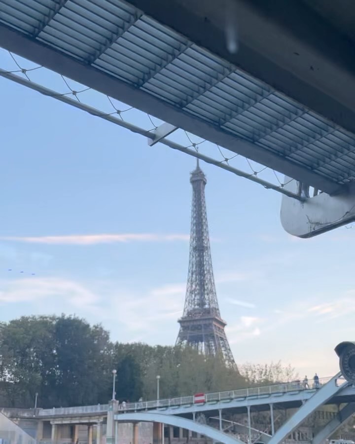 Paris highlights ❤️ — Instagram @okan_karadmn · 2023-12-06 · 01.jpg